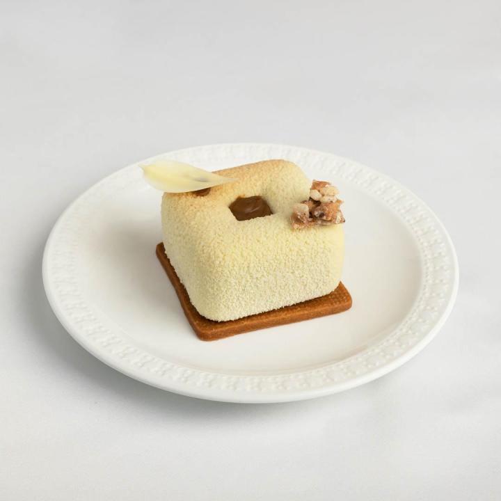Pastry Cakes Montreal
